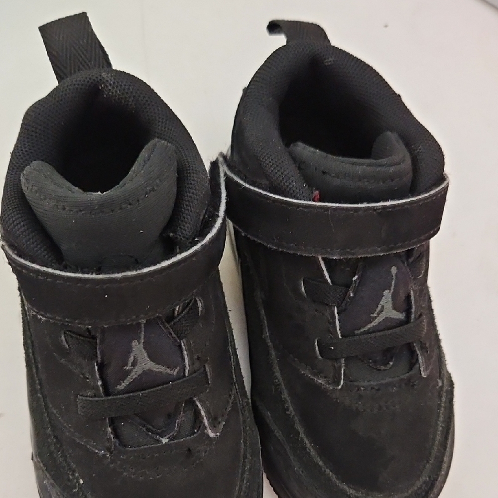 Jordan Kids Black Sneakers